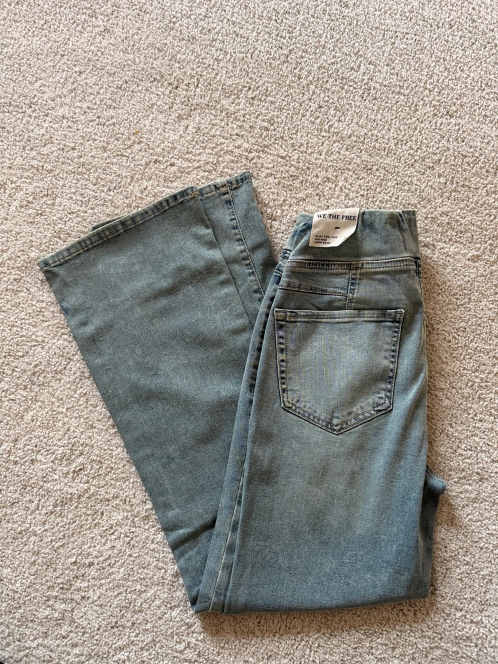 We The Free Jeans in Light Blue Wash- size S - Picture 2 of 5